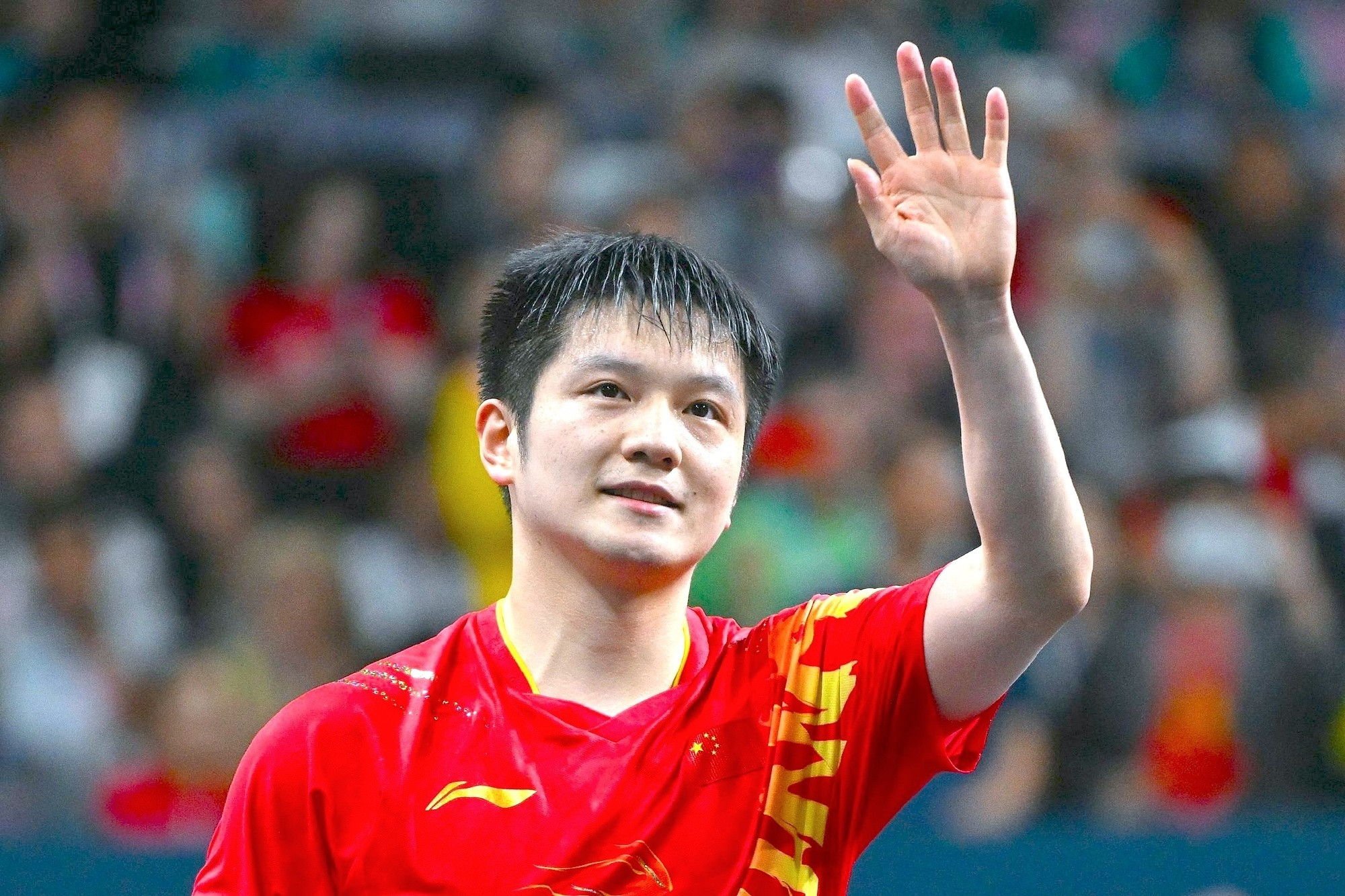 FZD来一组红色战袍的樊振东