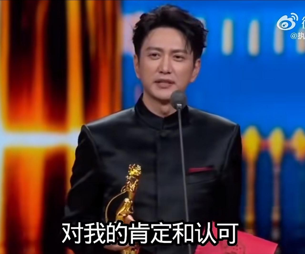 第35届飞天奖昨晚爆出冷门！优秀男女演员奖分别由王仁君和宋佳获得。男演员方面