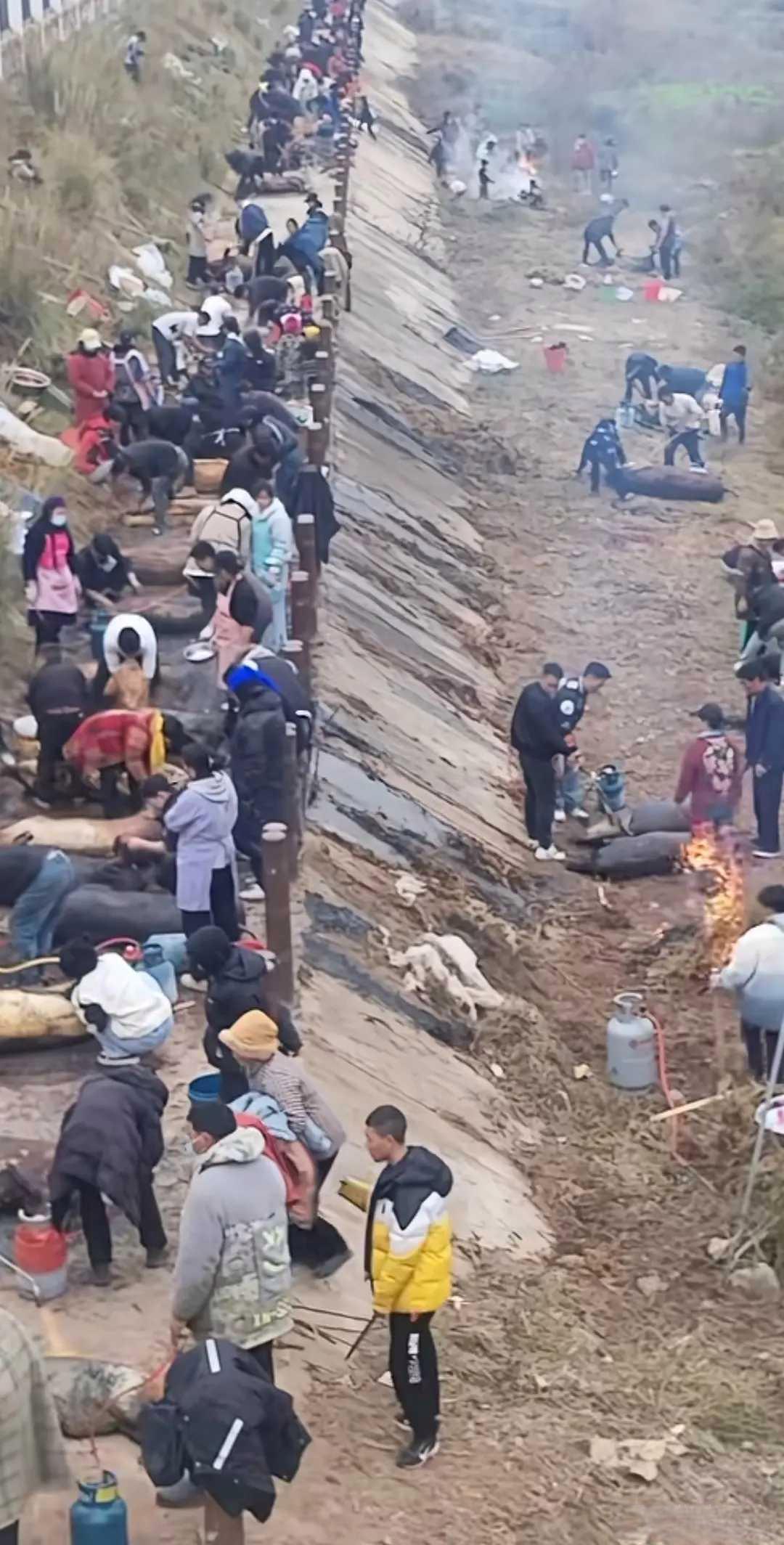 大家能看出来这是发生什么了吗？[捂脸哭]