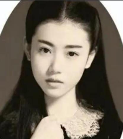 她被称之为民国“第一欲女”，她把与3000名男子交往的故事，写成书之后直接轰动了