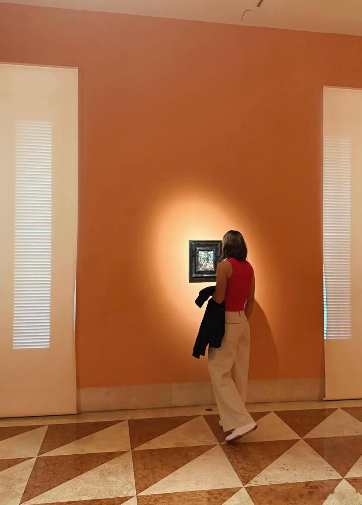 斯瓦泰克，我天马德里1000赛自己的offday，Iga和在西班牙的姐妹朋友一