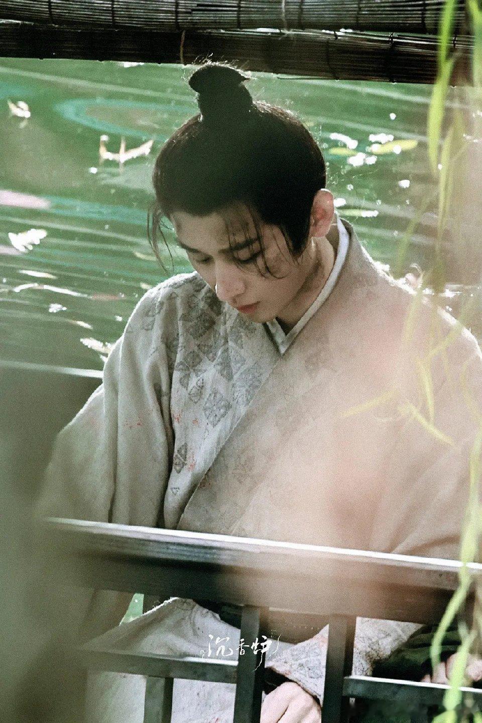 成毅两京十五日路透，好惨的猪猪宝一个我亲~