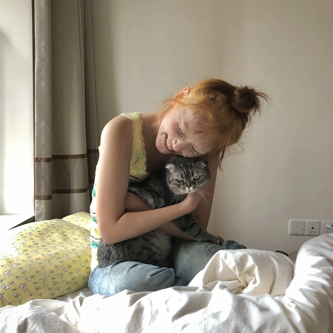 猫咪九连拍^›⩊‹^ ੭