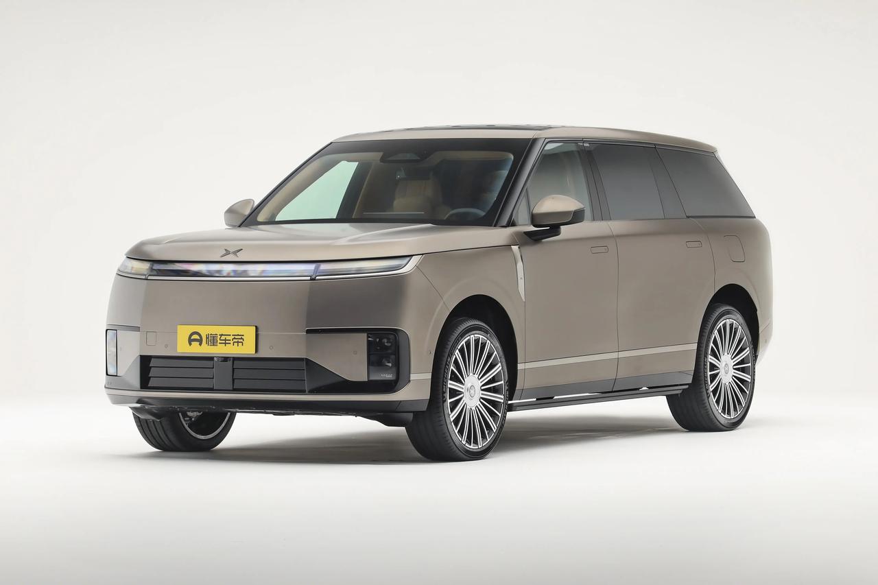 小鹏GX，这颜值，你打几分？车身尺寸5265x1999x1800mm，轴距3