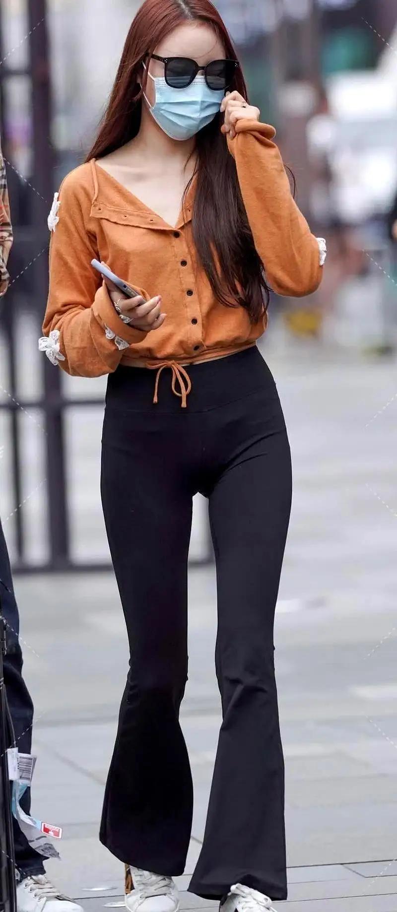 还是黑色显身材穿搭高清美女