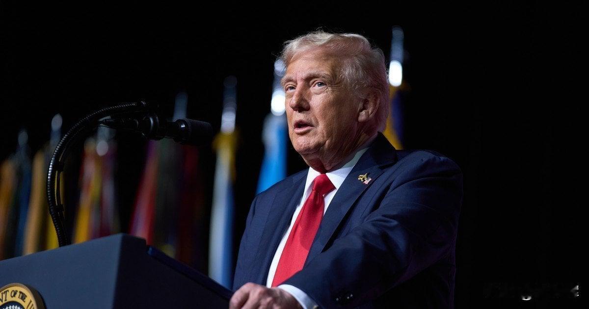 【美媒：特朗普批准俄乌28点和平计划】11月19日，NBCNews报道，特