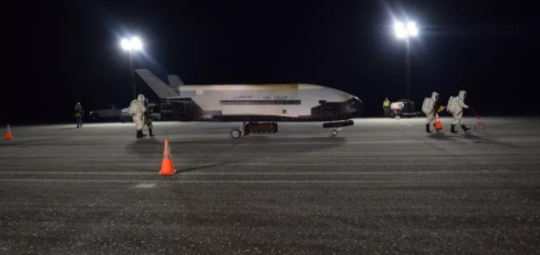 大国大重器, 无人驾驶的X-37B已经具备空间作战能力!