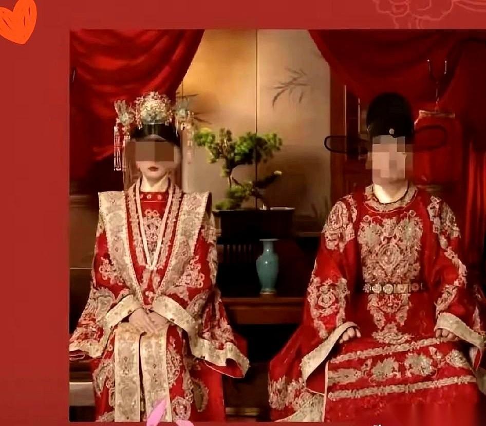 那个穿着婚纱往下跳的女老师，照片看着让人心里发沉。照片里妆化得仔细，裙子也白