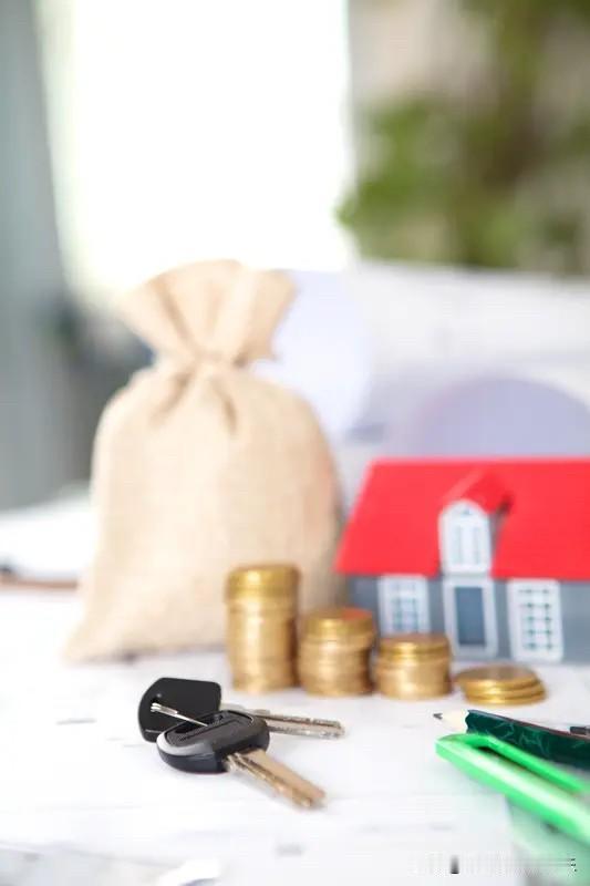 现在外面裁员降薪的那么多，收入预期都没起来，房价想要起来，就太难了。大家可以看