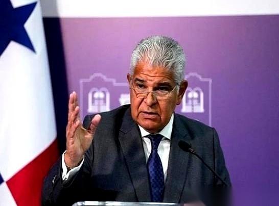 我嘞个去，真是活久见！李嘉诚在巴拿马那俩核心港口，说没就没，被巴拿马最高法院一纸