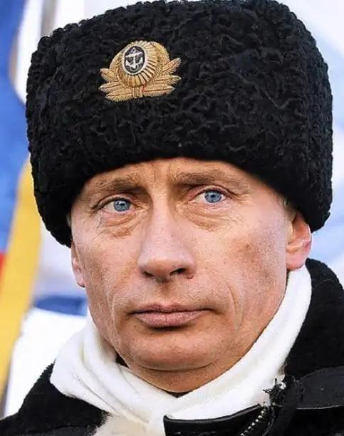 普京一旦离世或者下台，乌克兰可能就真的危险了。白俄罗斯总统卢卡申科曾透露，当初“