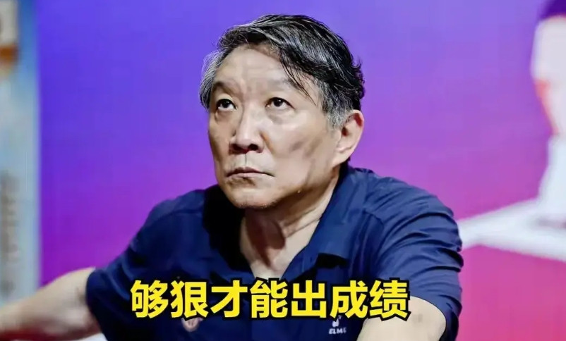宫鲁鸣正在下一盘大棋，这4位老将可能也会离开的，不只是李梦。2O24年兵败巴黎充