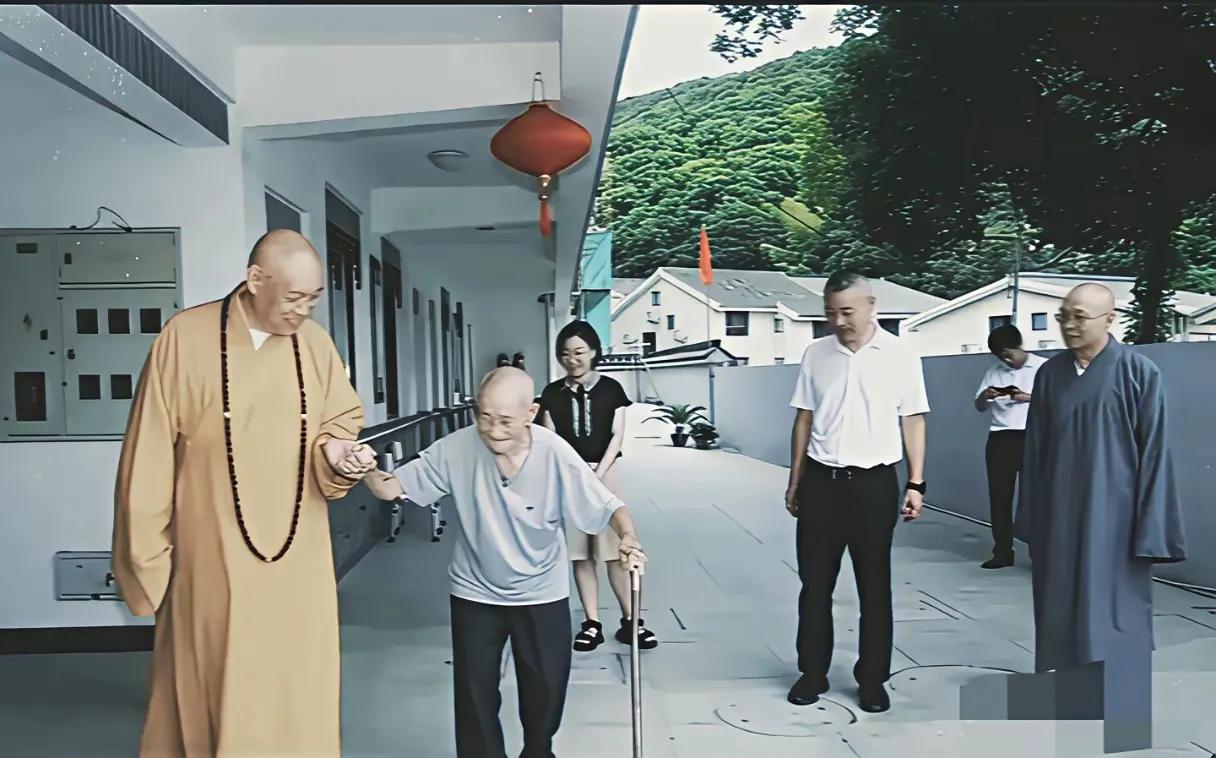 一位家在少林寺附近的朋友告诉我，不能因为释永信出事就把他说的一无是处。可我家在少