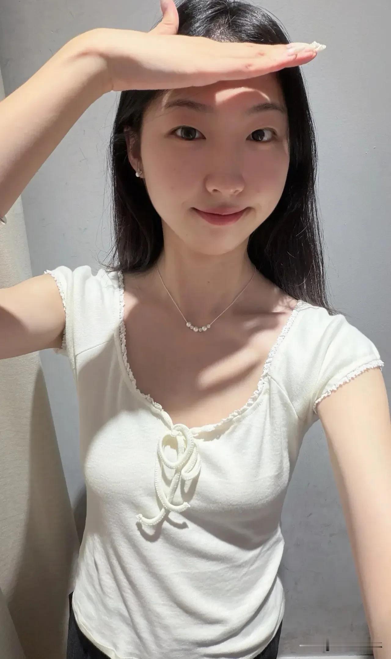 今日自拍，记录生活小美好每一帧都是热爱自己的证明镜头里的我，真实又鲜活