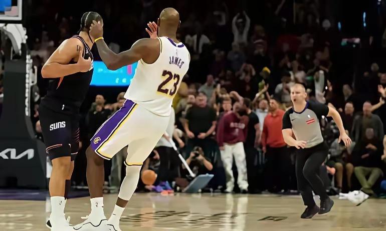 詹姆斯和狄龙冲突的罚单出来了。詹姆斯罚了两万五，狄龙罚了两万。都没禁赛。联盟说，