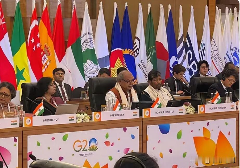 38国齐聚印尼经济峰会！唯独没请美国，尴尬背后藏着大格局印尼第二届经济峰会圆