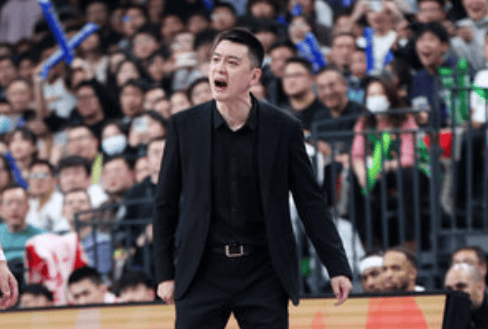 媒体人: 教练脾气火爆是个双刃剑, 太面的人干不了教练