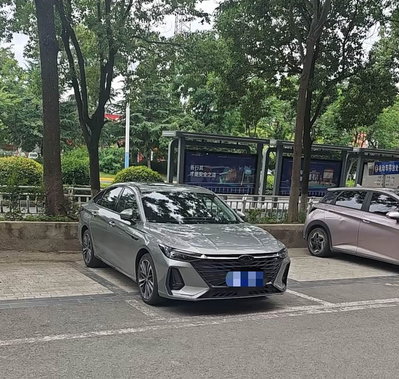 家用代步首选？24款艾瑞泽8版1年半真实总结提2024款艾瑞泽81.6T睿版