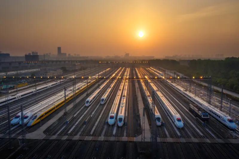 中国高铁第一大省又易主了中国高铁第一大省易主成广东，太牛啦！以前山东靠着国家规