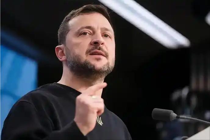 俄罗斯的命根子被炸，好日子到头了？谁也没想到，被全世界忽略的乌克兰，悄悄干了一件