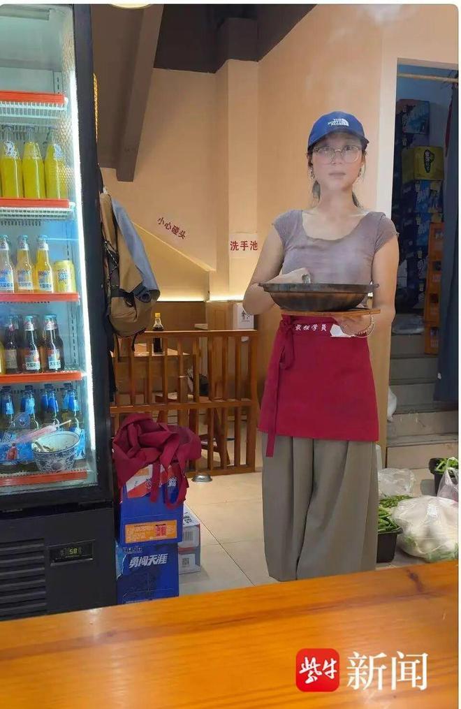 “太难得！”江苏无锡一家鲜汤牛肉店，19岁女孩去年高考后来店里打暑假工，说好两个
