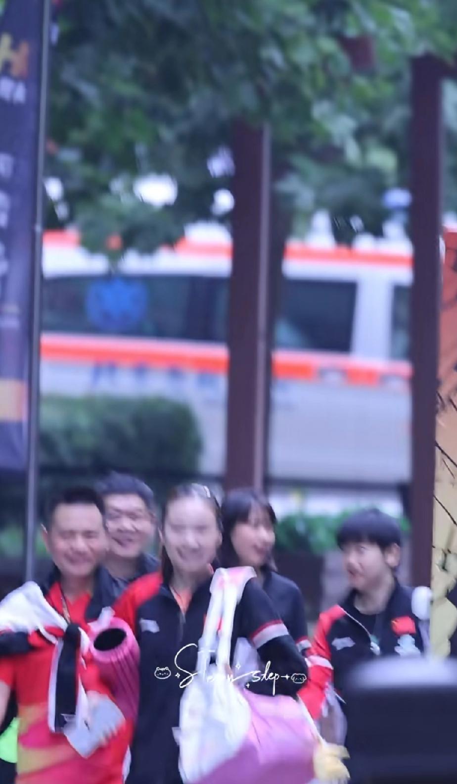 国乒将士备战亚锦赛，全力以赴为梦拼搏在印度亚锦赛开赛前夕，国乒小分队孙颖莎
