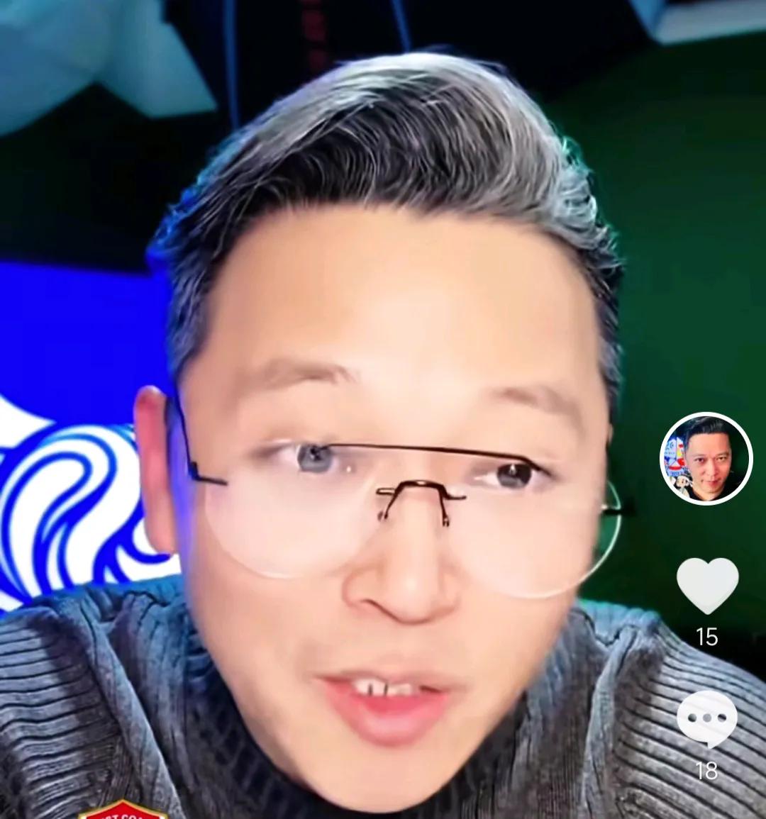 媒体人周亮表示，青岛西海岸队不可能拿到上赛季中超的好成绩了。他在直播时也坦言，