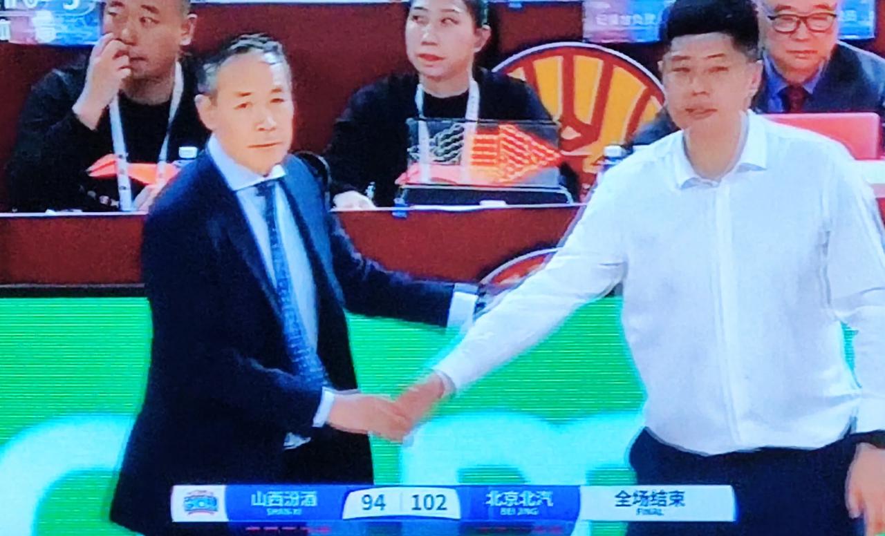北京客场102-94击败山西，说说两队胜负原因。山西败因三点:1.打广东时各