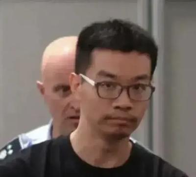 查内鬼，抓间谍！中国当务之急！上海科技人才徐泽伟，夫妻二人前往意大利旅游，刚落地