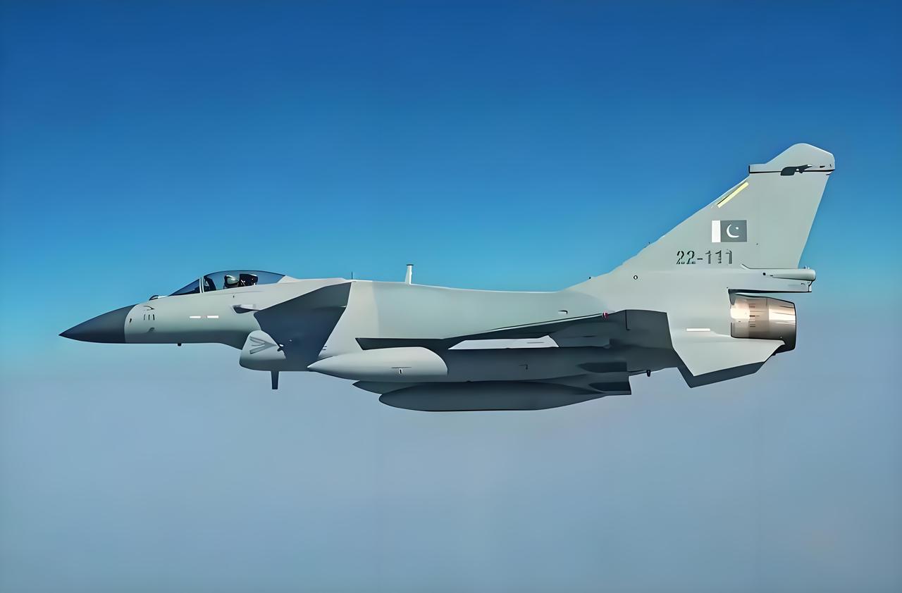 巴铁可能会拿出价值一百二十亿美元的合同，采购四十架沈阳飞机公司生产的J-35A，