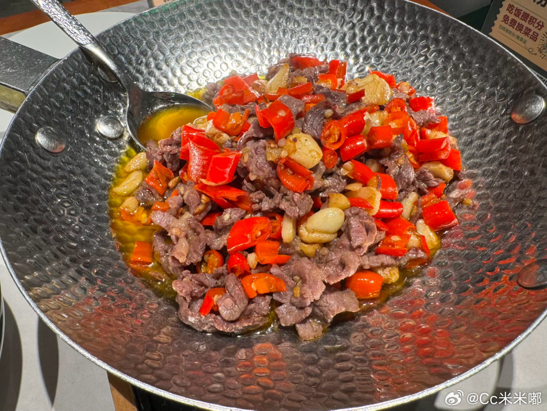 终于吃上午饭了