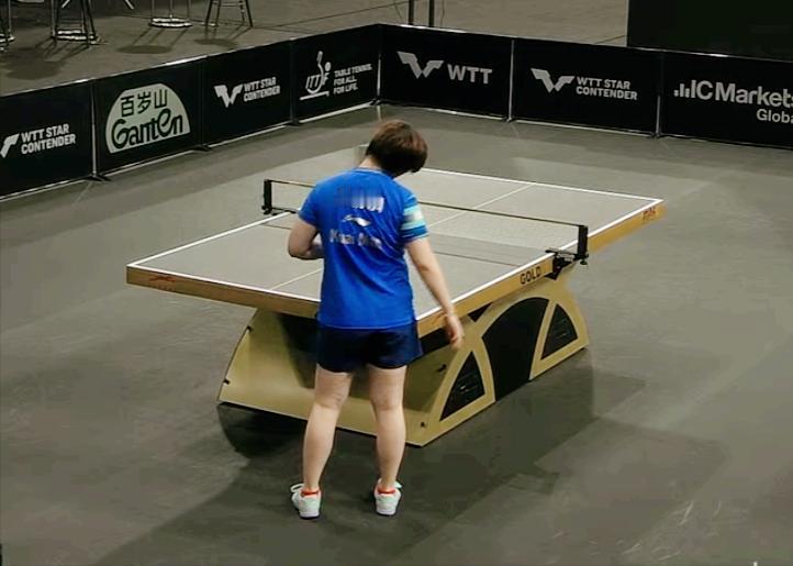 坏了！大丫头要输给日本削球手吗？这次大丫头的战术没问题，一看就知道，跟着