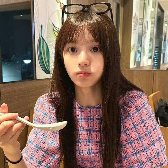 田曦薇ᯓº·🥨｡*˚🍦田曦薇早期姐感​​​