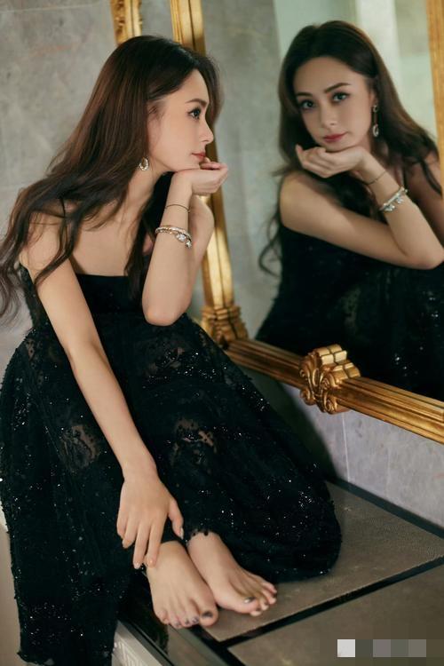 依旧，天使般的脸庞