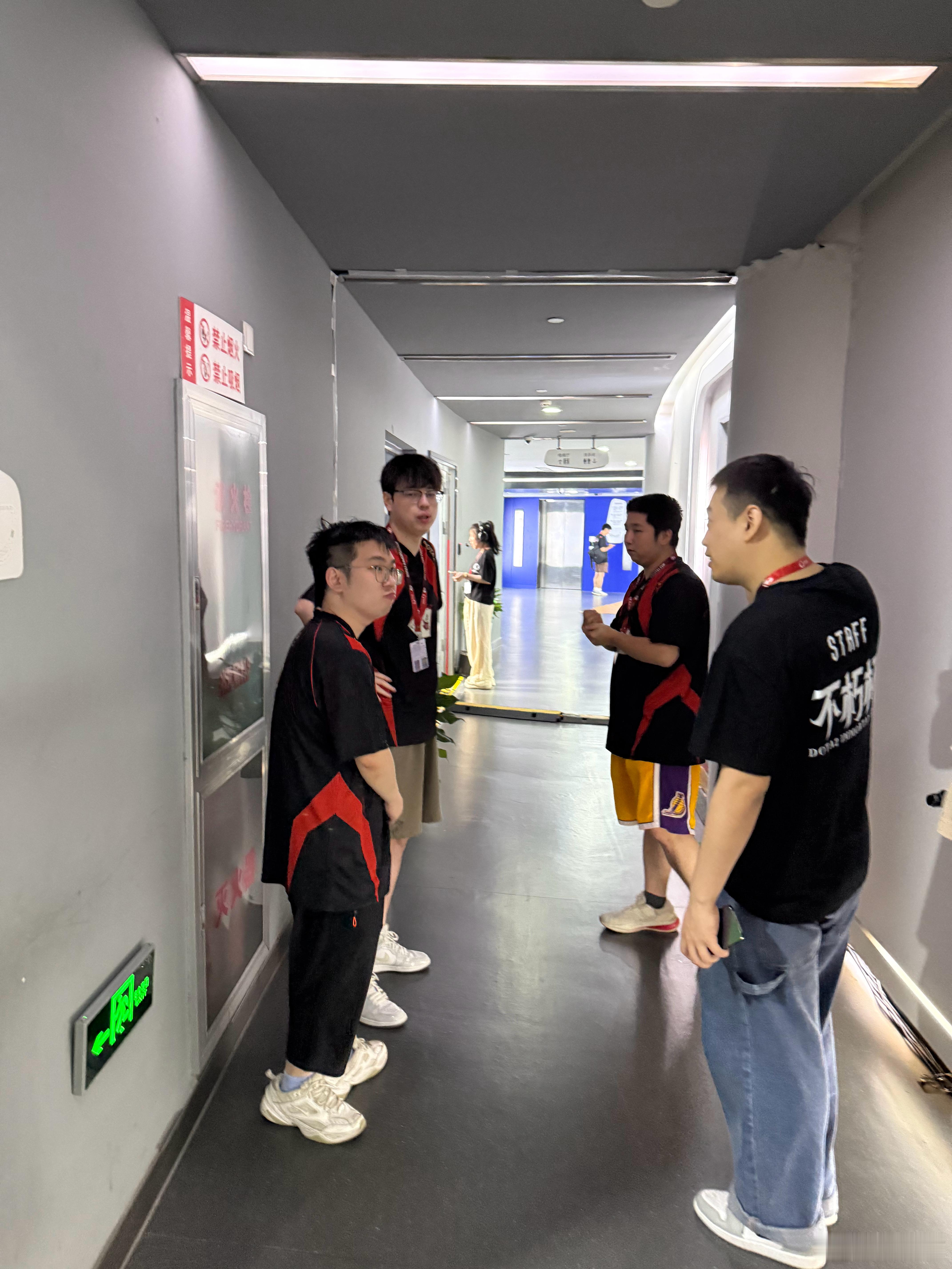去后台逛过了[doge]dota2不朽杯dota​​​