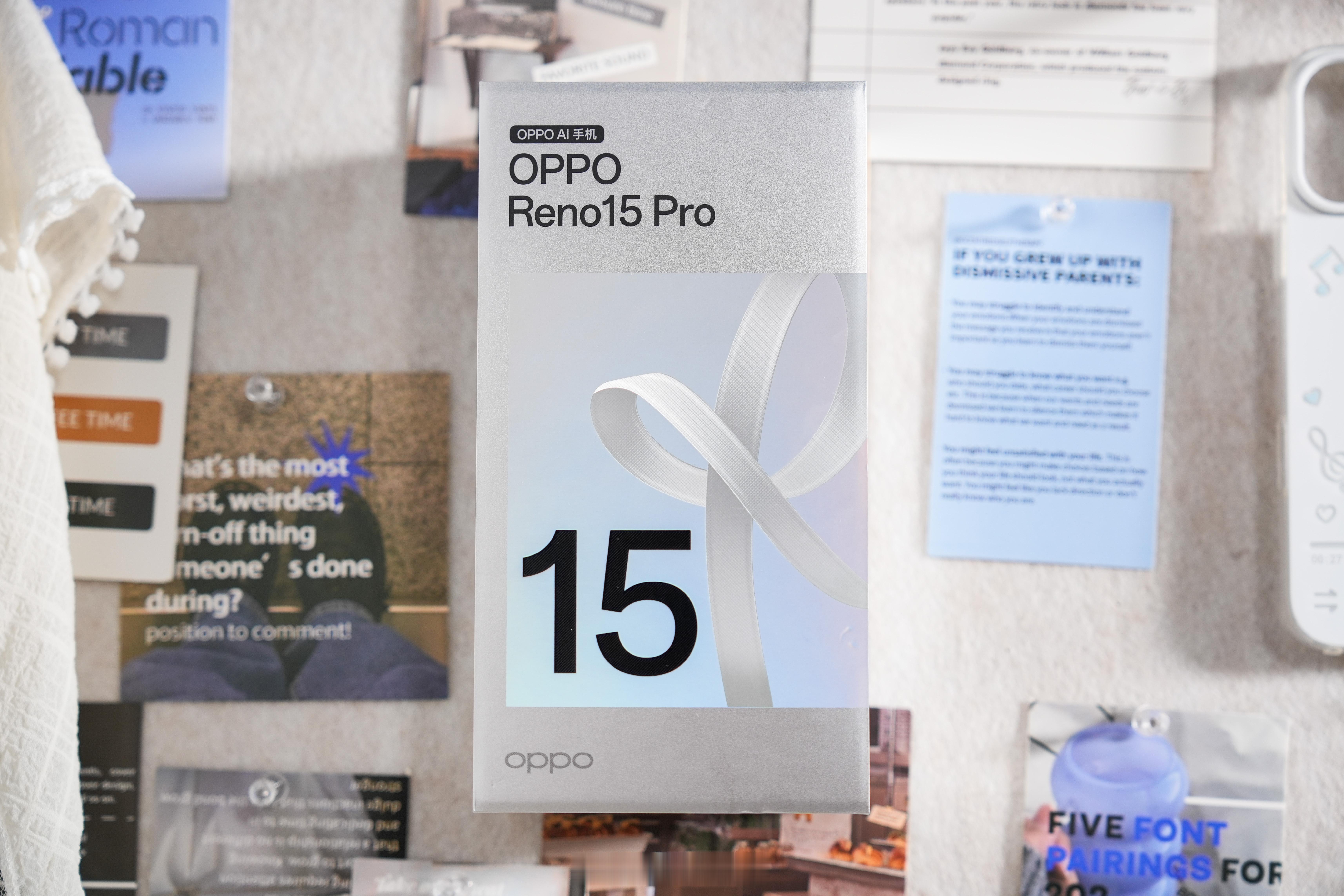 OPPOReno15Pro真机上手，星光蝴蝶结这元素挺好看的，并且质感和设