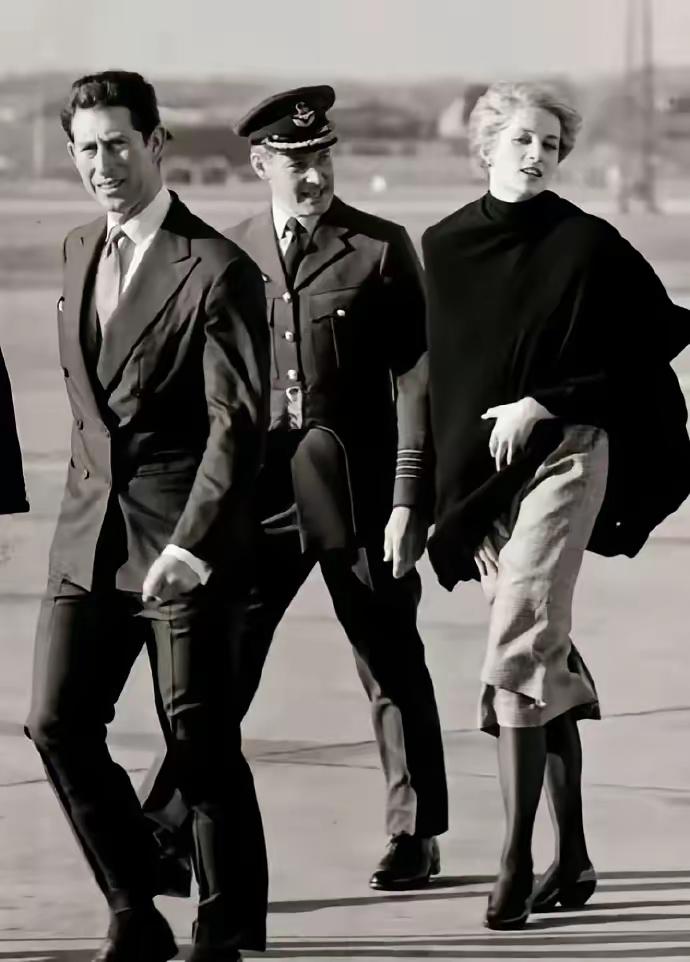 王铎：青年时代的英王和王妃