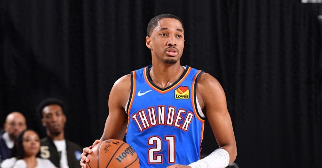 NBA季前赛开打，卫冕冠军俄克拉荷马雷霆135-114夏洛特黄蜂。本场比赛，雷