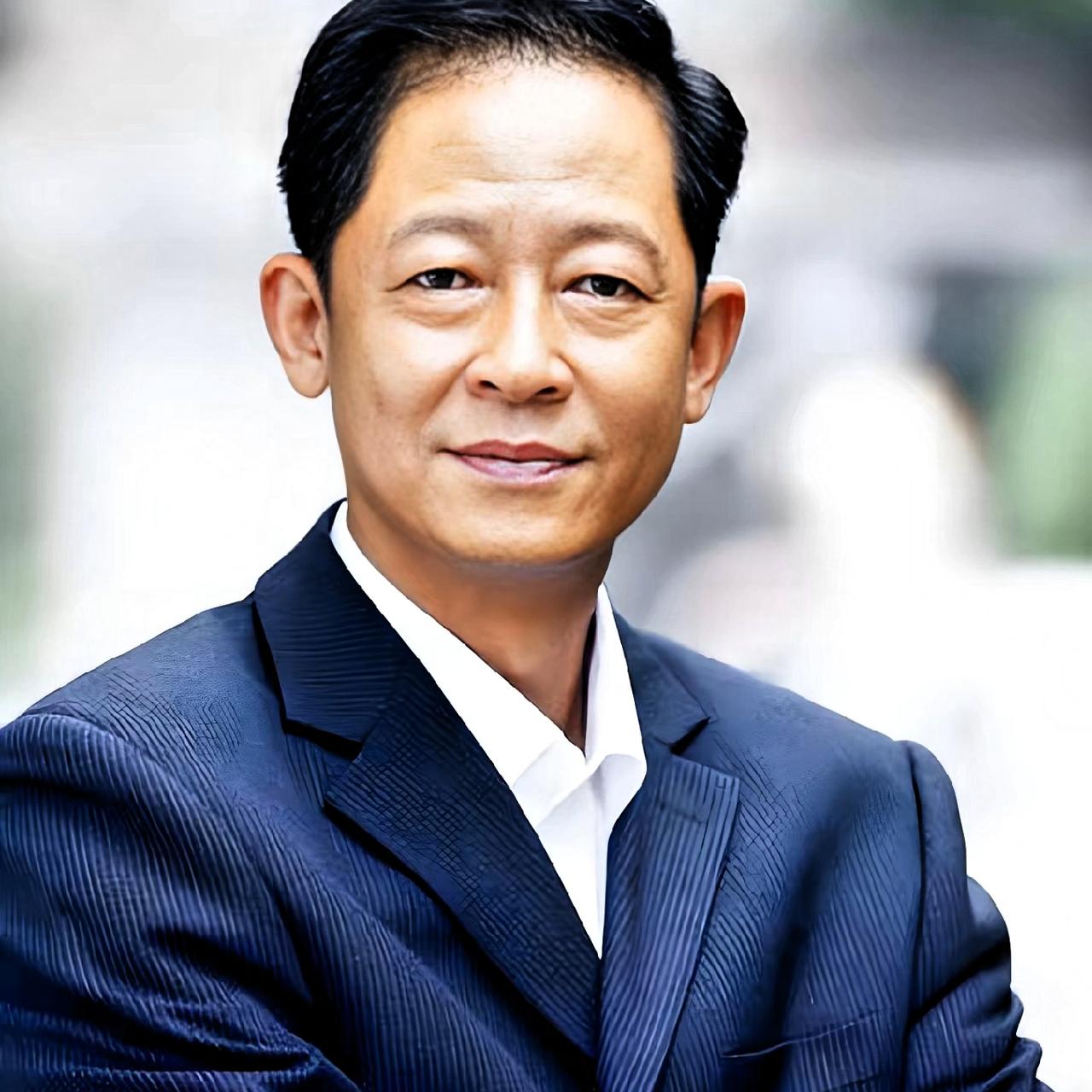 王志文说：“一个不熟的人找你借钱，说明他已经把熟人借遍了。除非你不想要了，