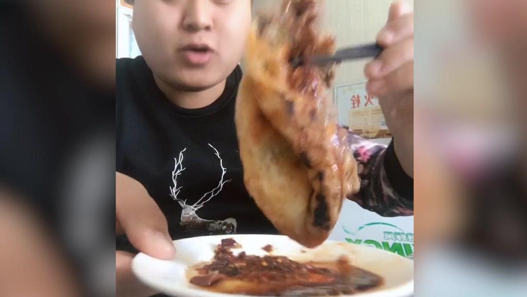 香香美食郑州排队小吃_香香美食舌尖上的河南