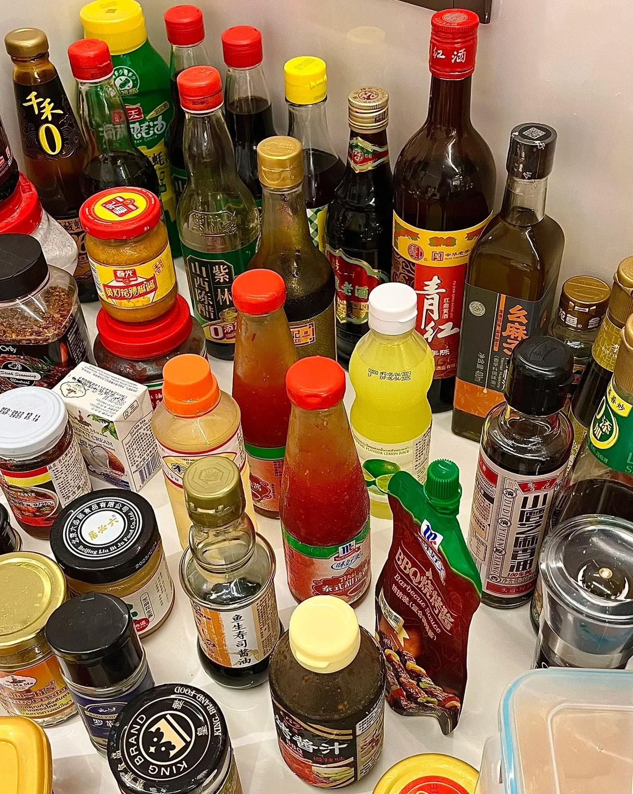赶紧自查你家调料！很多勾兑调味品一直在悄悄上桌看了很多食品科普博主拆解调料内幕