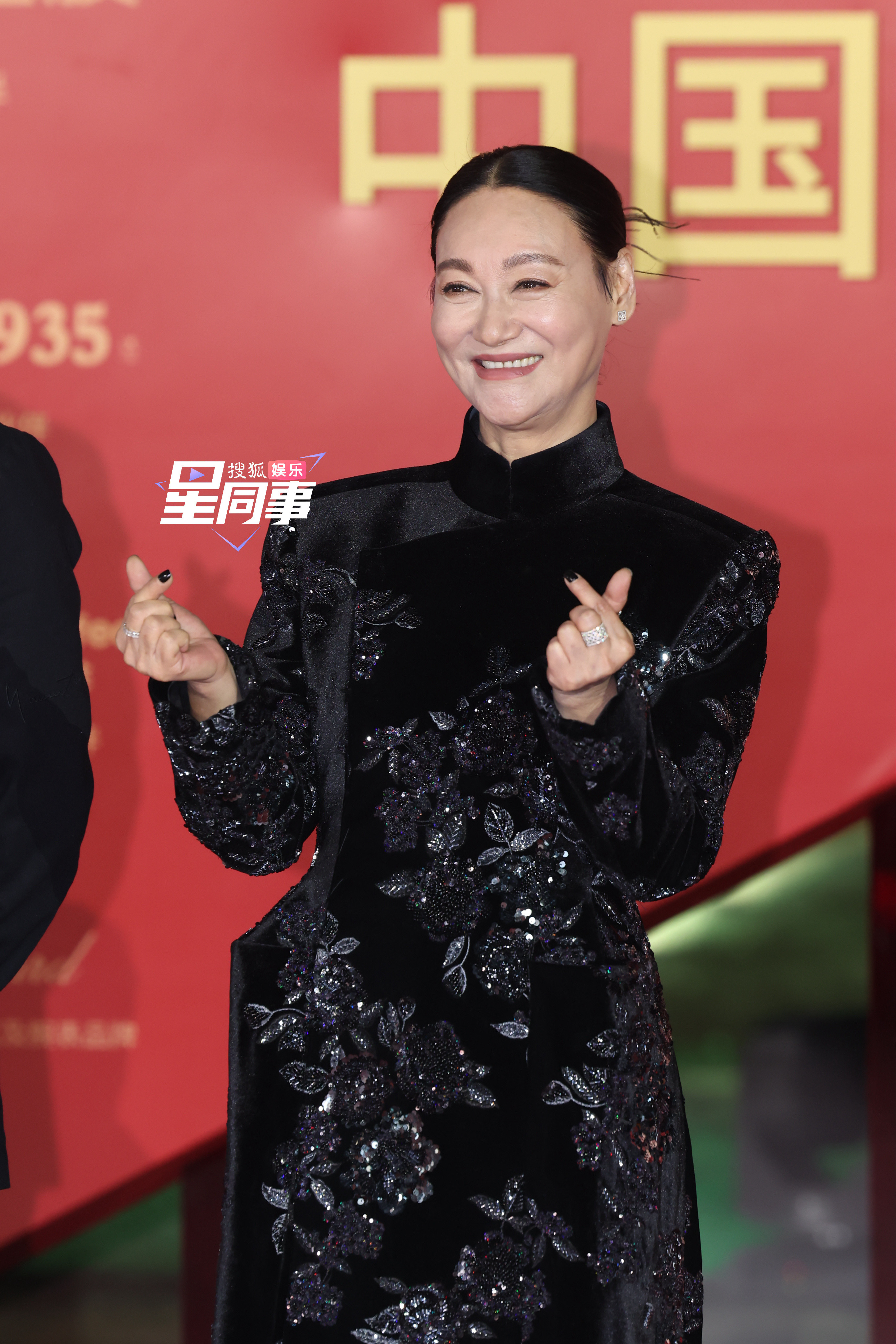 红毯女明星生图汇总来喽：惠英红、倪妮、王玉雯、蒋依依、祝绪丹、陈雨锶、蒋梦婕、叶