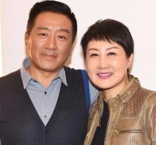 1996年，张凯丽听闻婆婆要来住，大手一挥，想着单独给婆婆买个房，谁知，丈夫却坚
