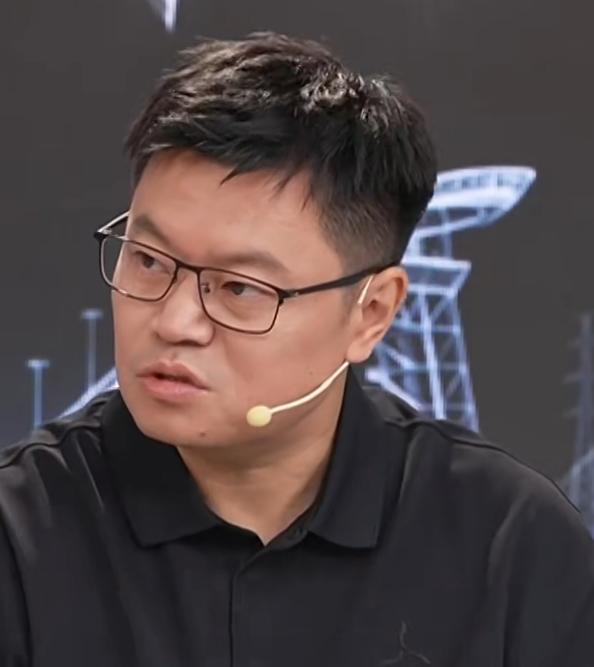 国乒男团2:3输给日本队后，有人说：日本队住的近，休息的好！结果被侯英超驳的哑口