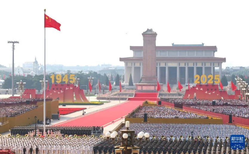从阅兵直播来看，中国的互联网基础建设已经相当牛逼。今天的阅兵直播，至少要有几亿