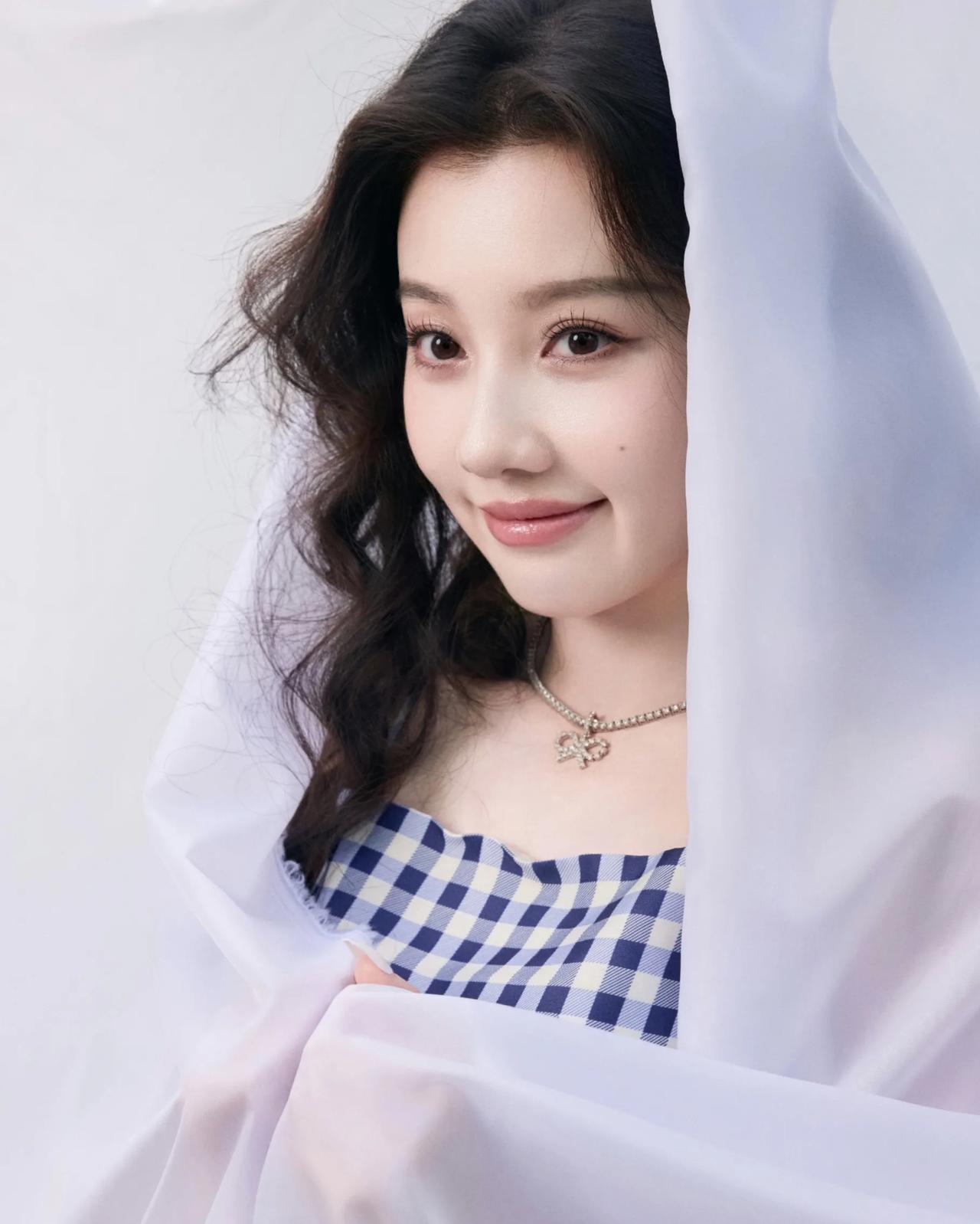王鹤润美图分享虞书欣写真壁纸虞书欣头像壁纸虞书欣壁纸王鹤润演技刘润桐王