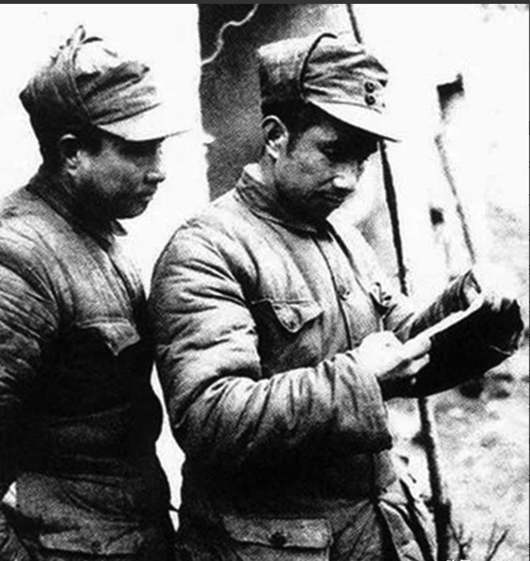 1949年，译电员出错，多写了一个“0”，害苦两个军长：一个只当3天警备司令，一