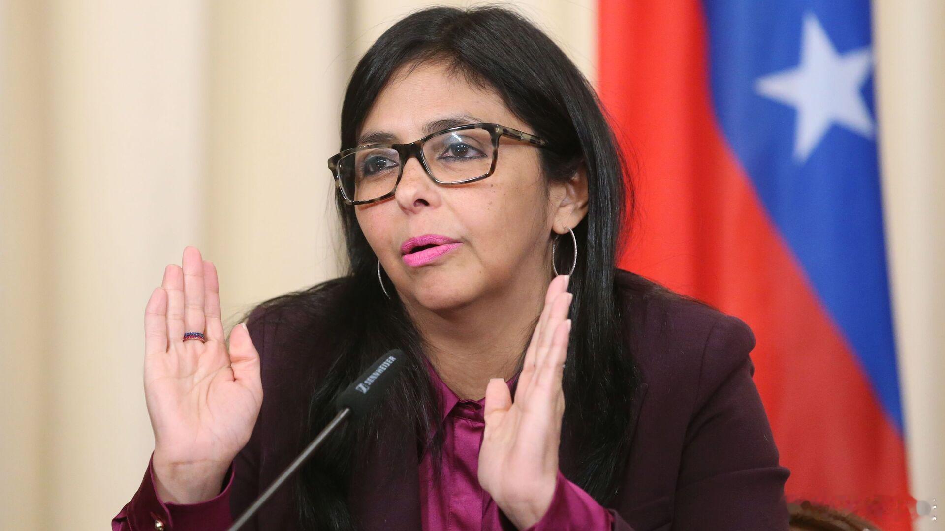 如果委内瑞拉就这样投降了，说明马杜罗确实没有民意基础。如果委内瑞拉不投降继续抵抗