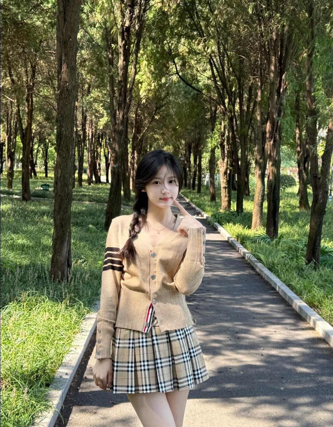 你认为最有气质的美女是谁