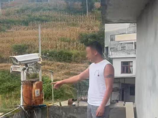 “最担心的事情还是发生了！”贵州六盘水，15岁男孩回老家玩，上伯父家楼顶拍视频，